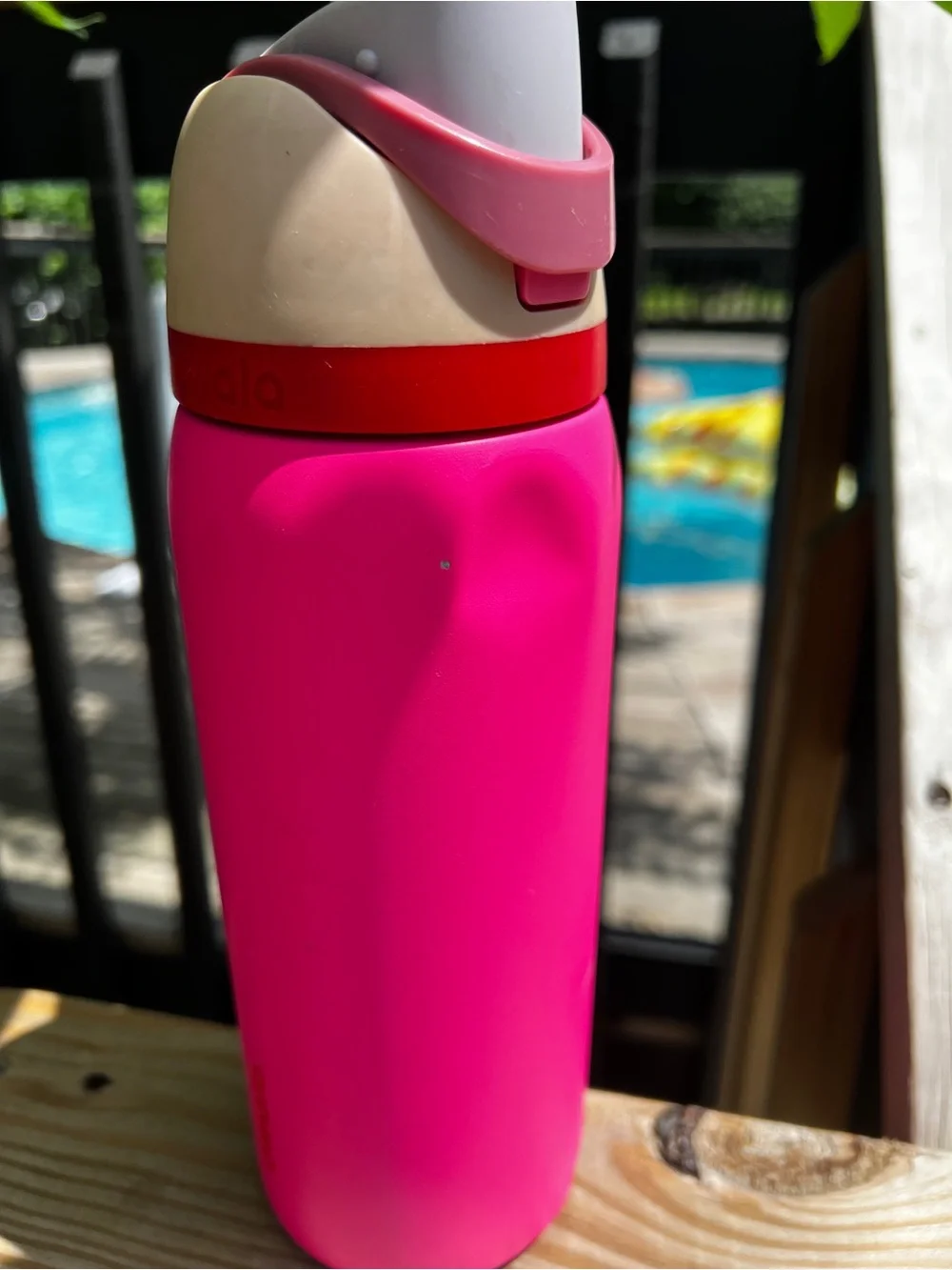 Owala Pink Stainless Water Bottle with Cream Cap